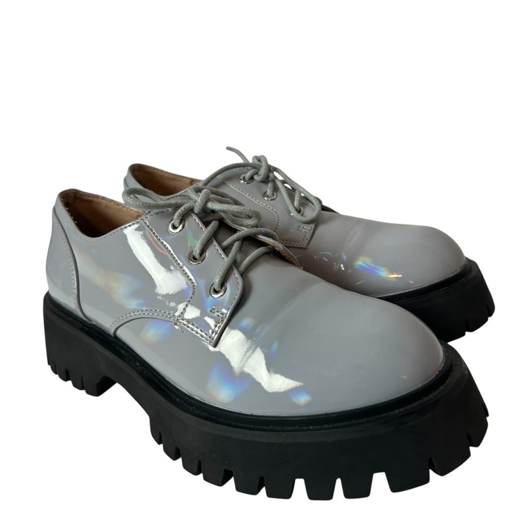 Koi footwear women’s metallic lace up shoes silver Gray patent leather sz US 6